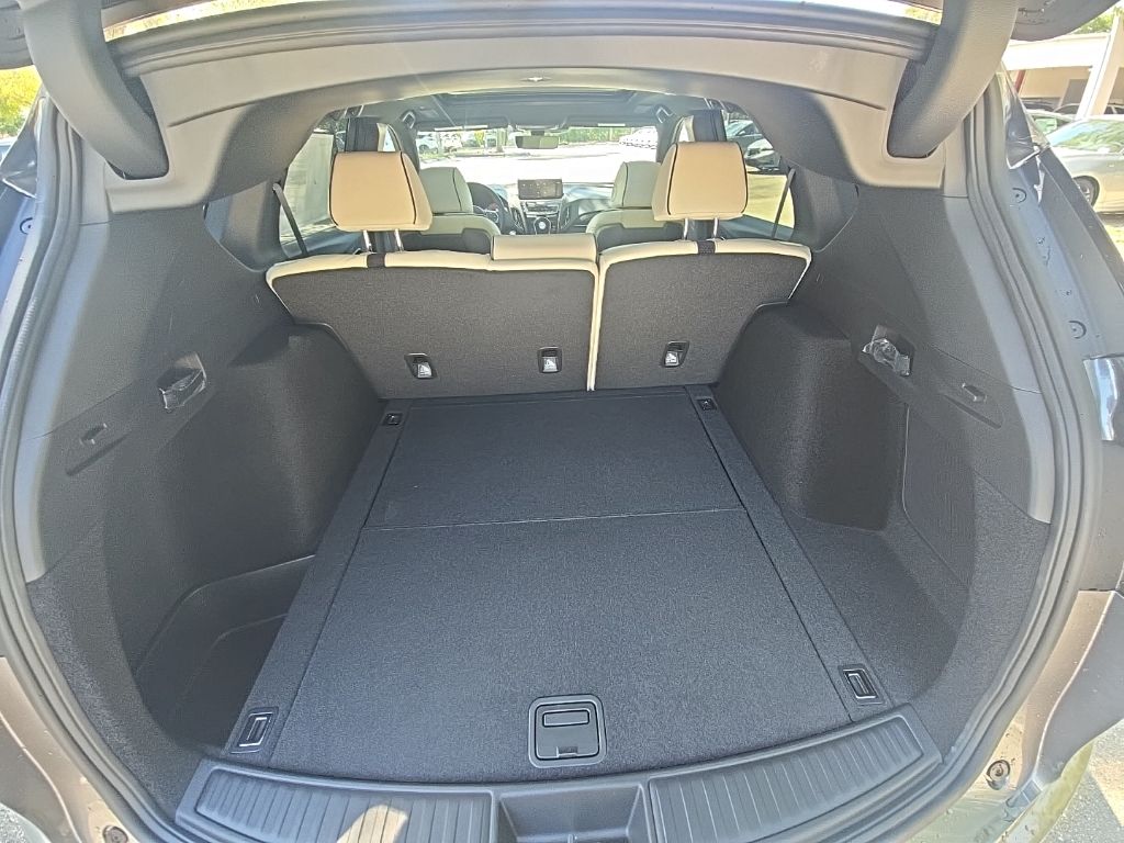 Thumbnail: 2026 Acura RDX - 35