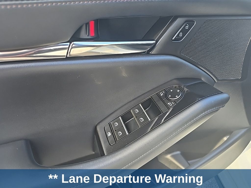 Thumbnail: 2021 Mazda Mazda3 - 14