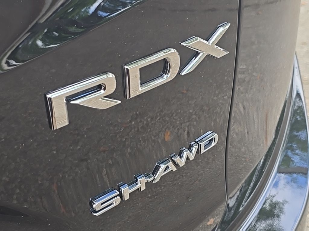 Thumbnail: 2025 Acura RDX - 38