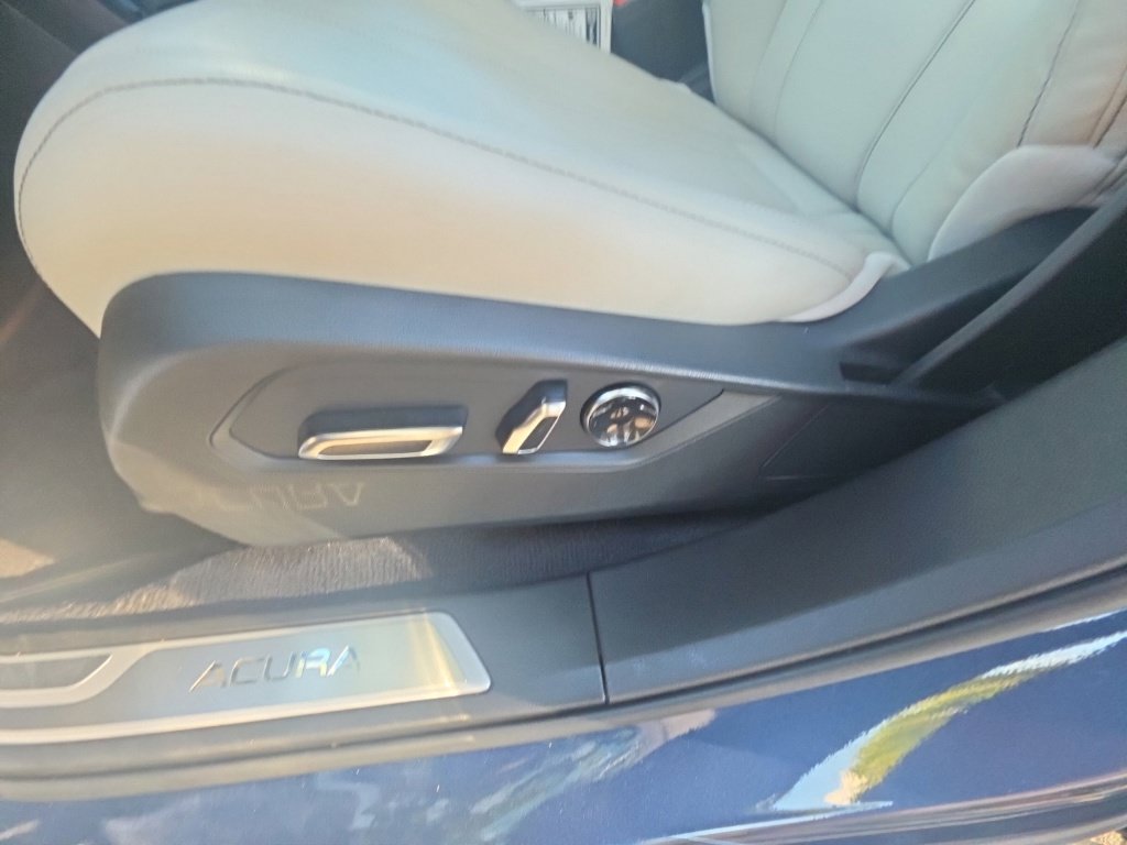 2025 Acura RDX Base - Photo 17