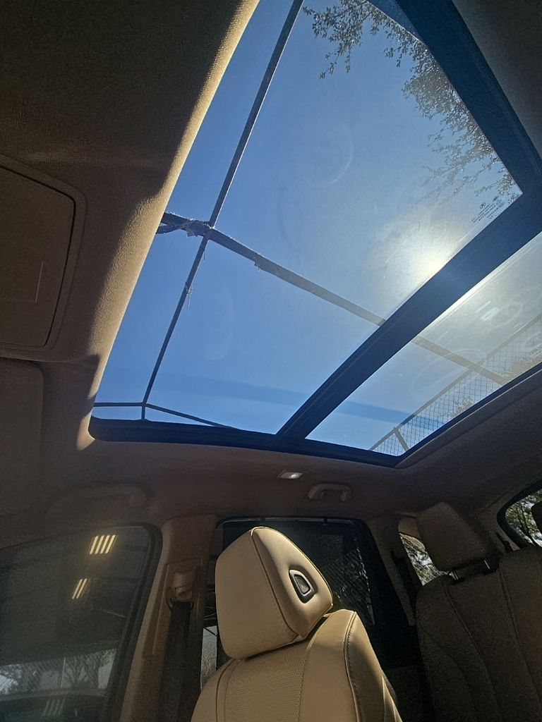 Thumbnail: 2023 Acura MDX - 26