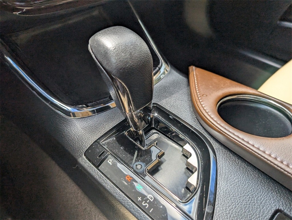 Thumbnail: 2014 Toyota Avalon - 22