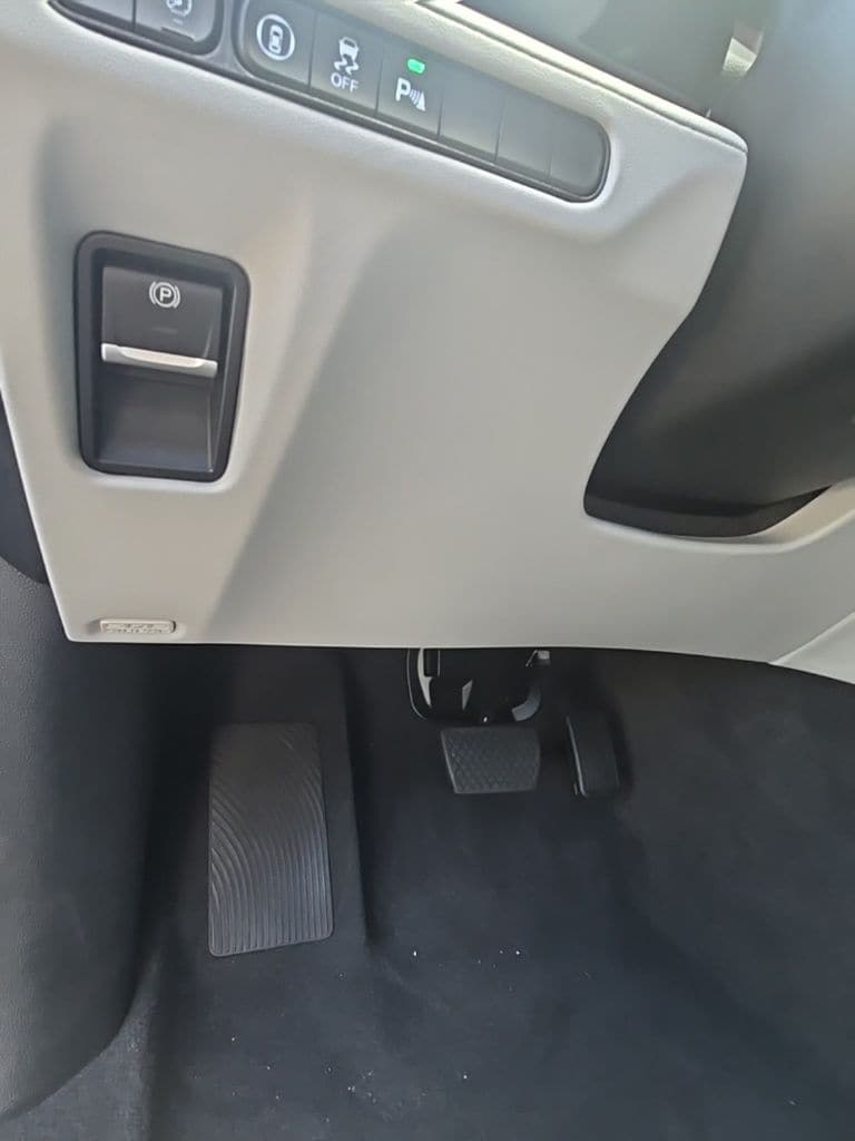 Thumbnail: 2025 Acura MDX - 17