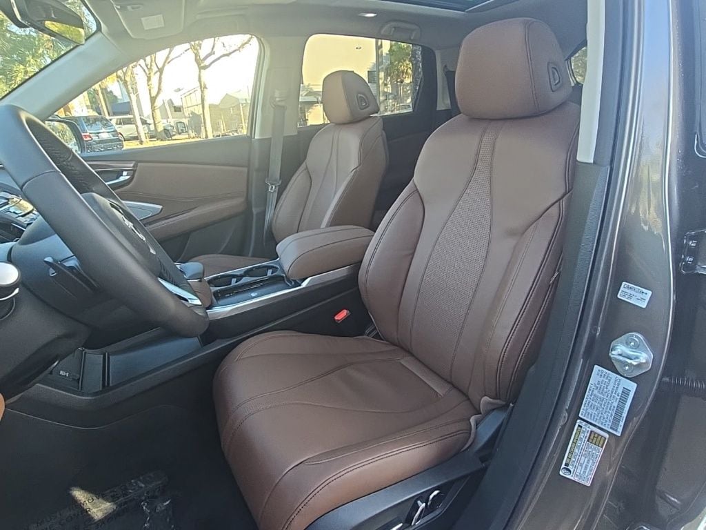 Thumbnail: 2026 Acura RDX - 12