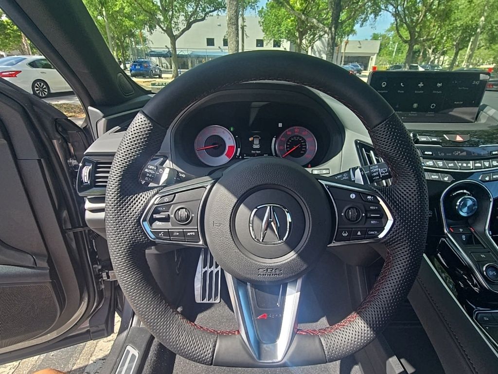 Thumbnail: 2026 Acura RDX - 17