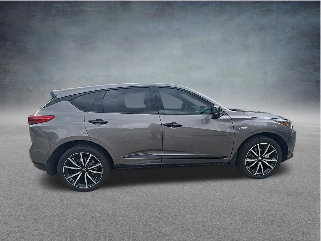 Thumbnail: 2025 Acura RDX - 5