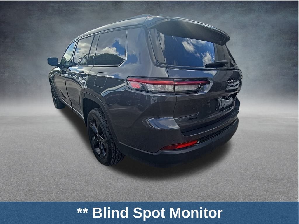 Thumbnail: 2023 Jeep Grand Cherokee - 8