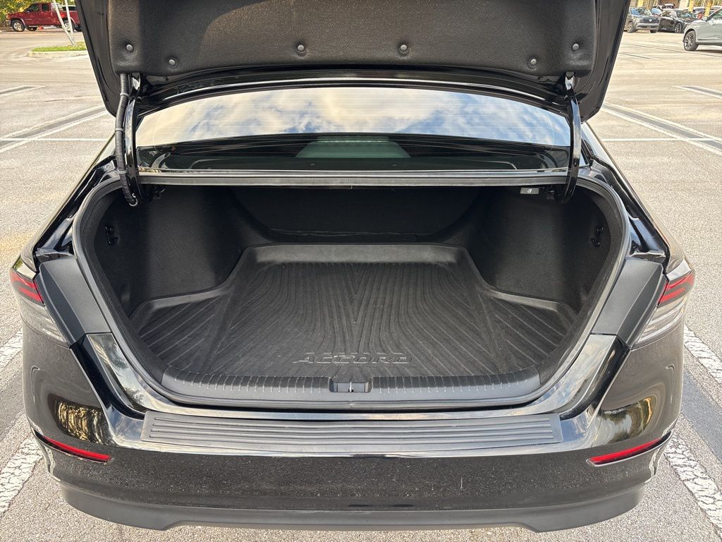 Thumbnail: 2023 Honda Accord - 26