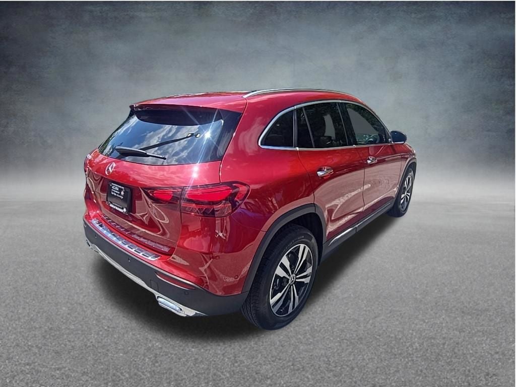 Thumbnail: 2026 Mercedes-Benz GLA - 5