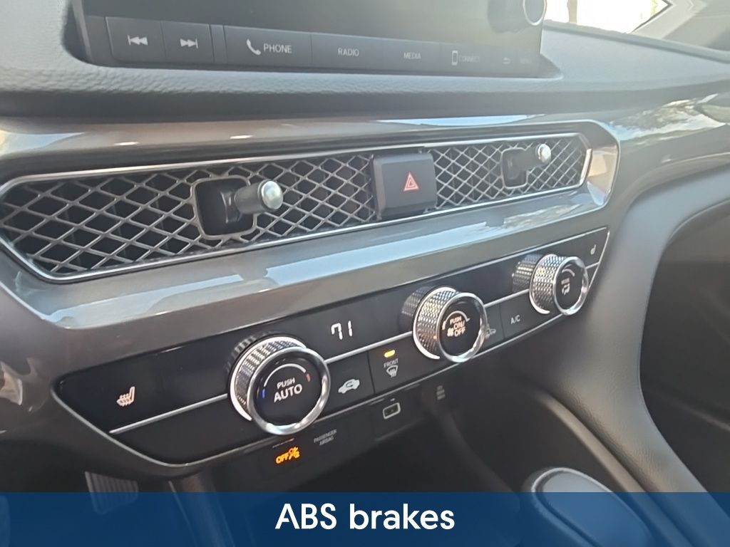 Thumbnail: 2024 Acura Integra - 25