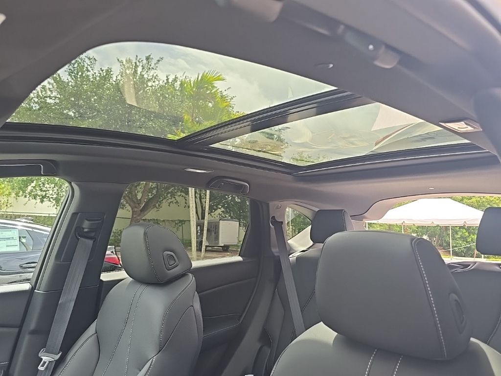 Thumbnail: 2026 Acura RDX - 27