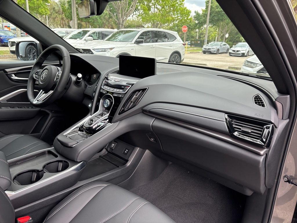 Thumbnail: 2026 Acura RDX - 13