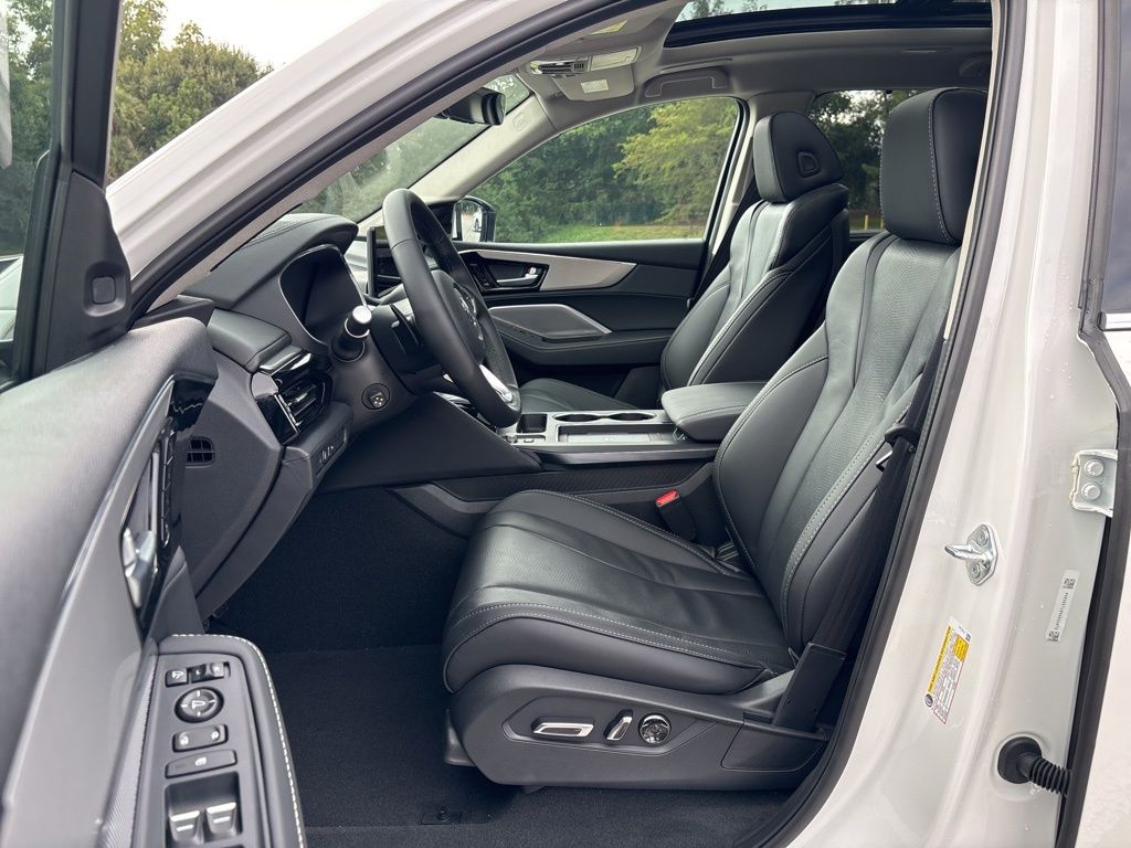 Thumbnail: 2026 Acura MDX - 12