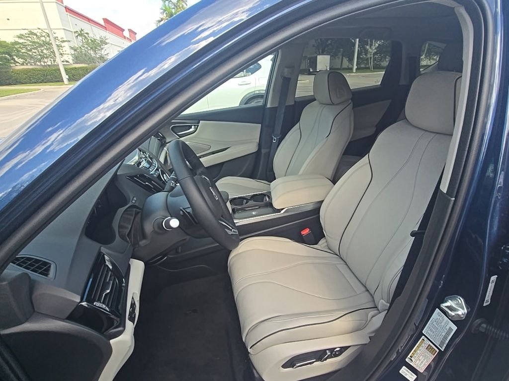 Thumbnail: 2026 Acura RDX - 14