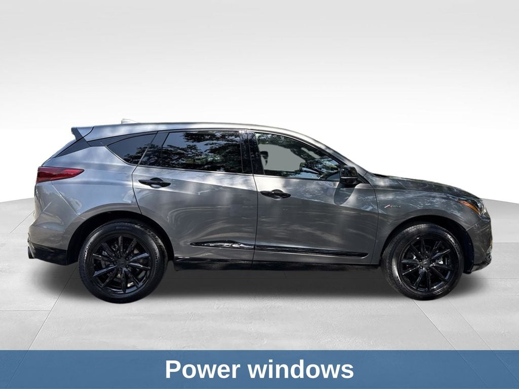 Thumbnail: 2025 Acura RDX - 7