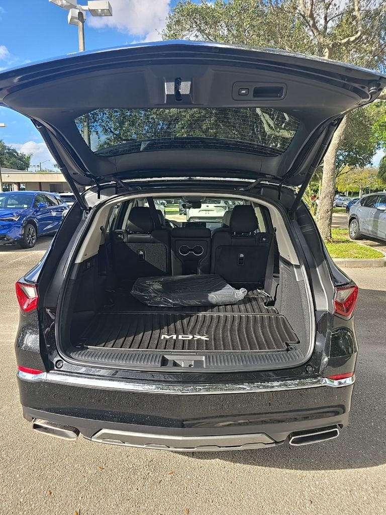 Thumbnail: 2026 Acura MDX - 22