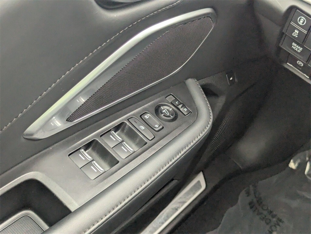 Thumbnail: 2022 Acura RDX - 16