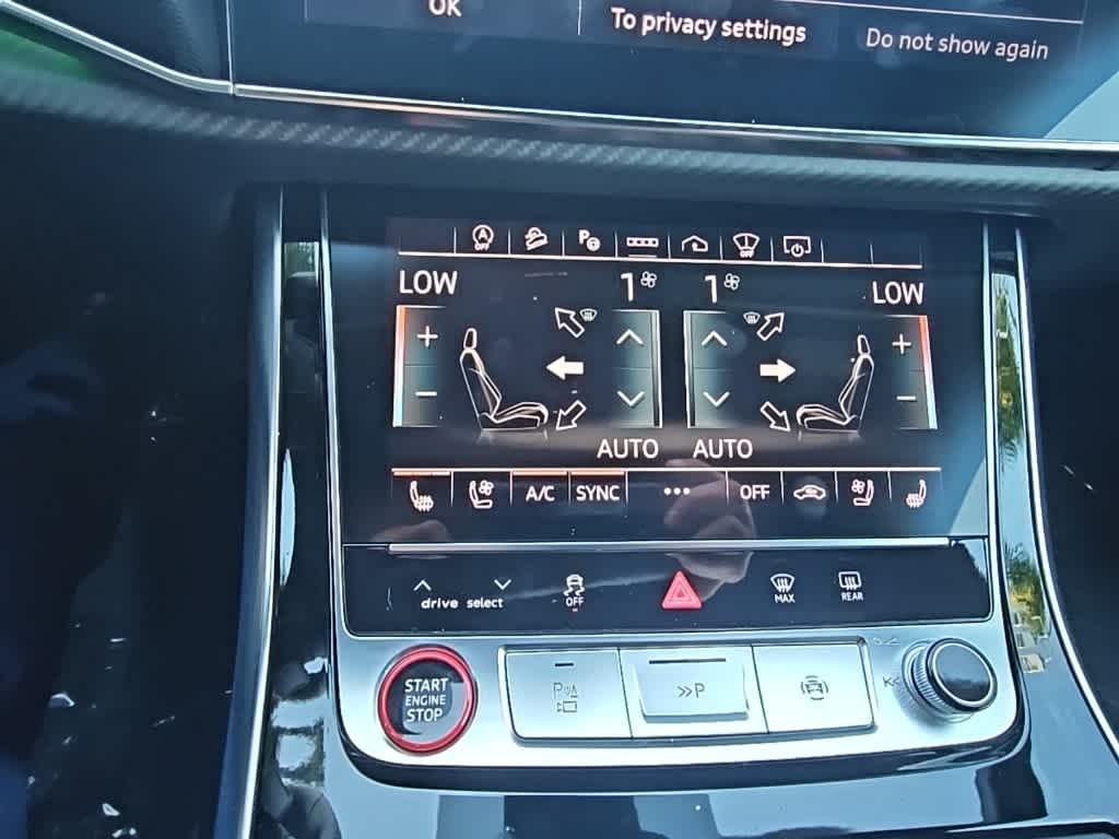 Thumbnail: 2025 Audi SQ7 - 16