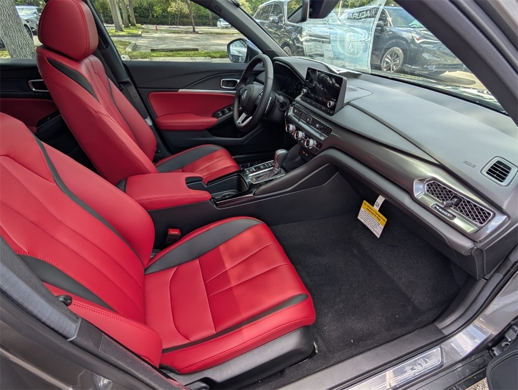 Thumbnail: 2025 Acura Integra - 14