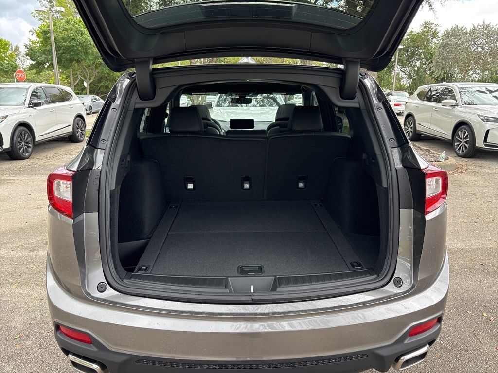 Thumbnail: 2026 Acura RDX - 27