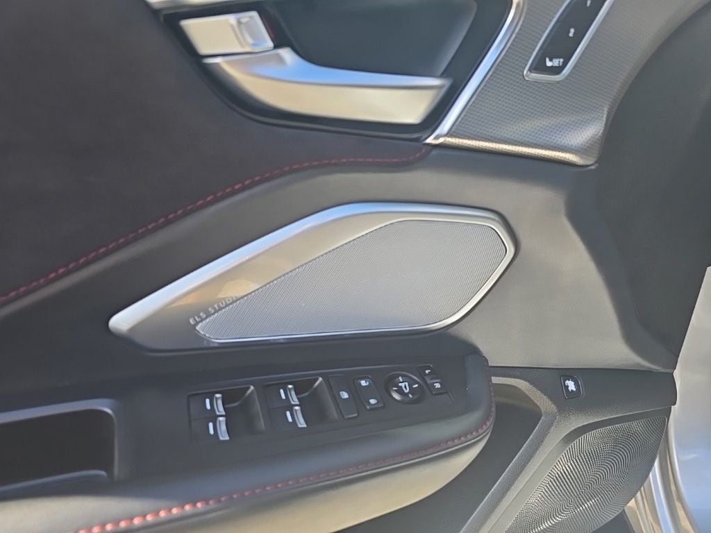 Thumbnail: 2022 Acura RDX - 15