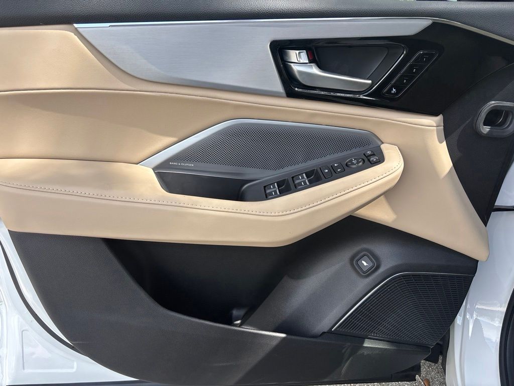 Thumbnail: 2026 Acura MDX - 17