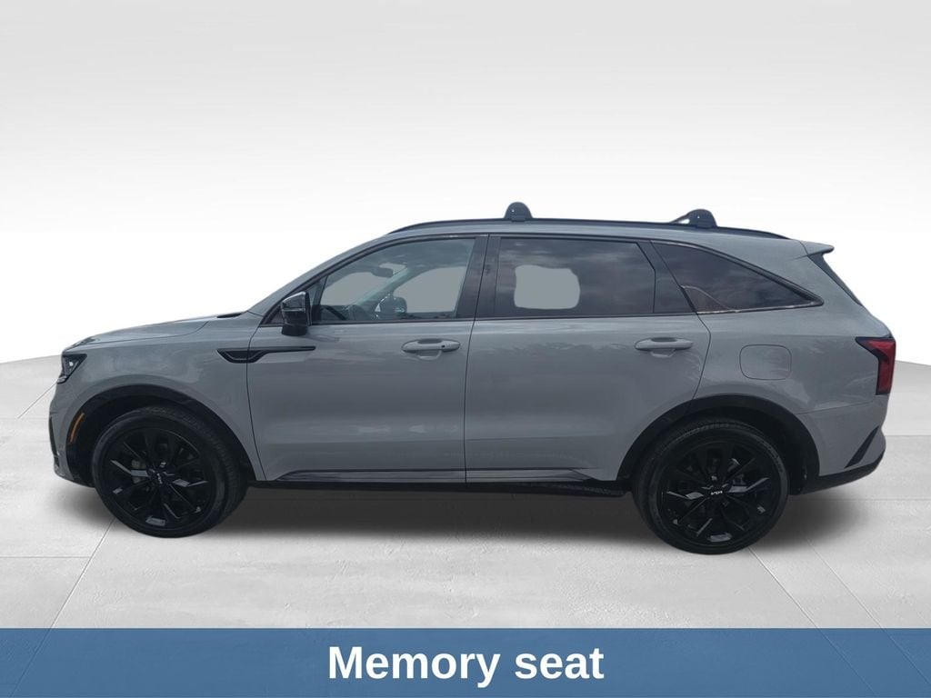 Thumbnail: 2022 Kia Sorento - 5