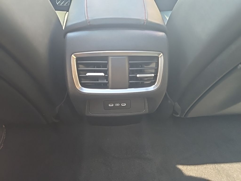 Thumbnail: 2022 Acura RDX - 28