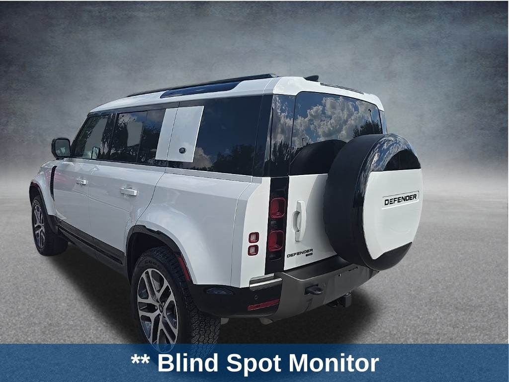 Thumbnail: 2021 Land Rover Defender - 8