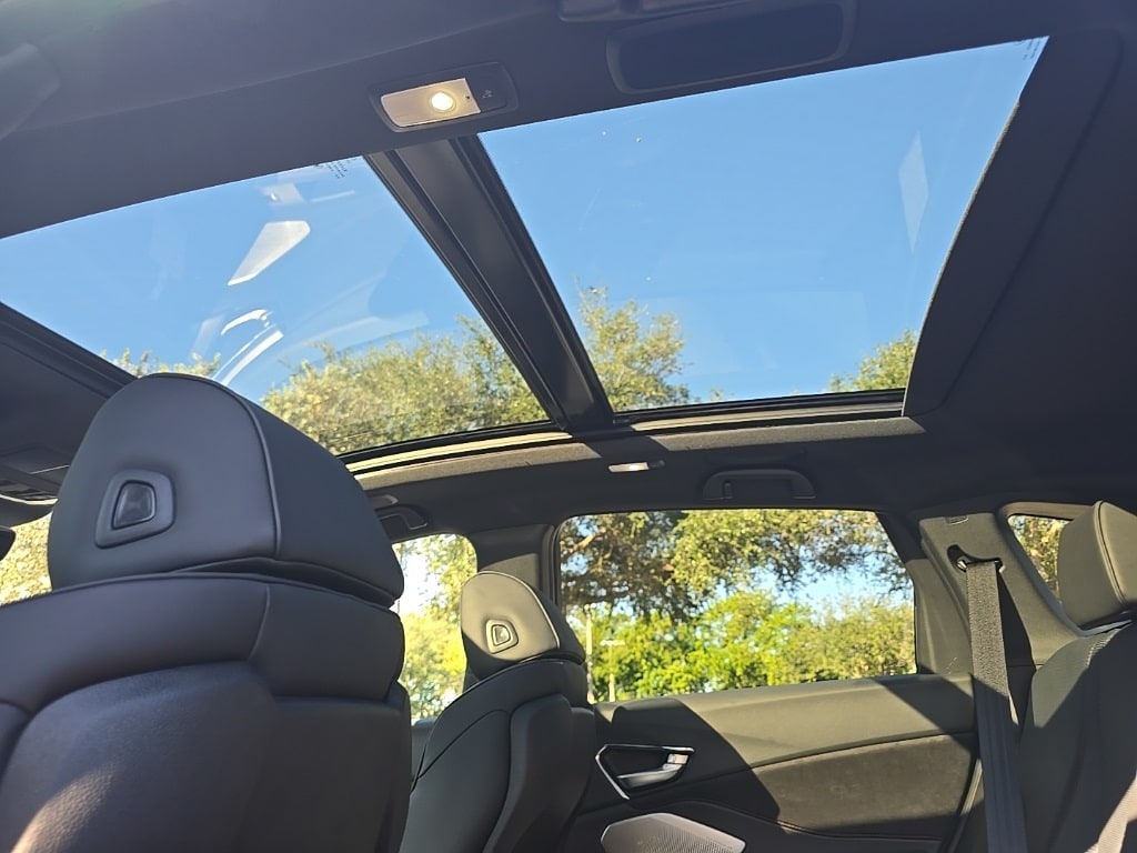 Thumbnail: 2026 Acura RDX - 20