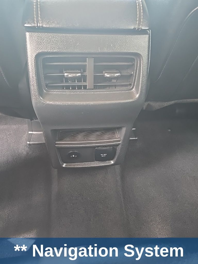 Thumbnail: 2022 Ford Edge - 20