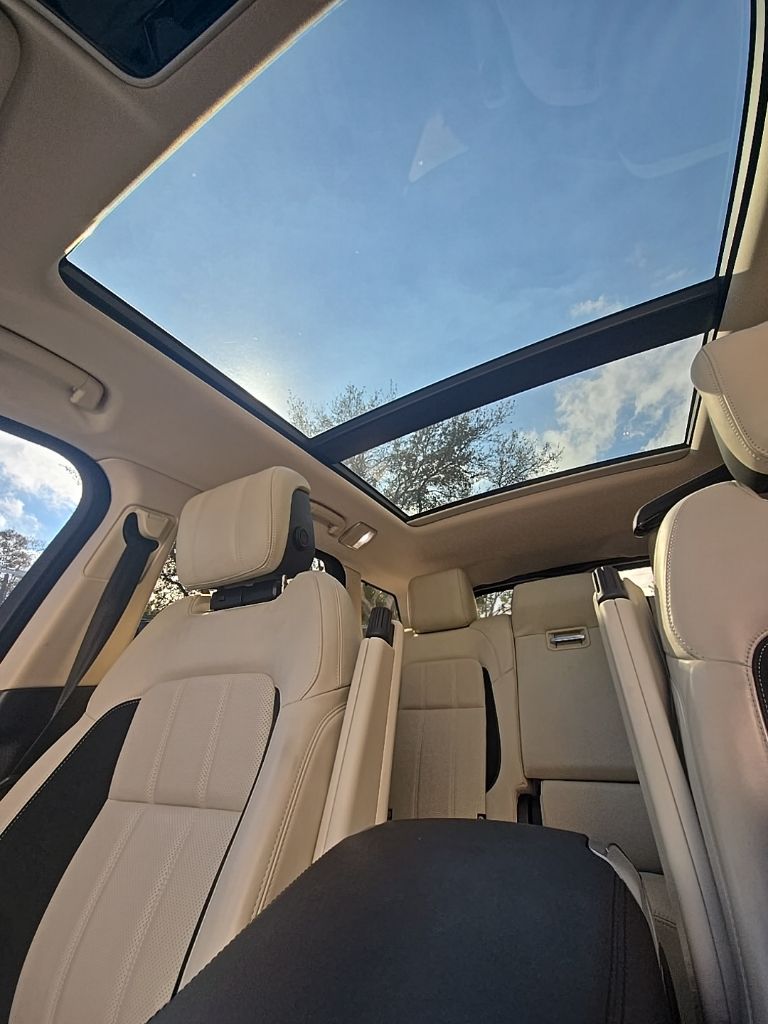 Thumbnail: 2018 Land Rover Range Rover Sport - 31