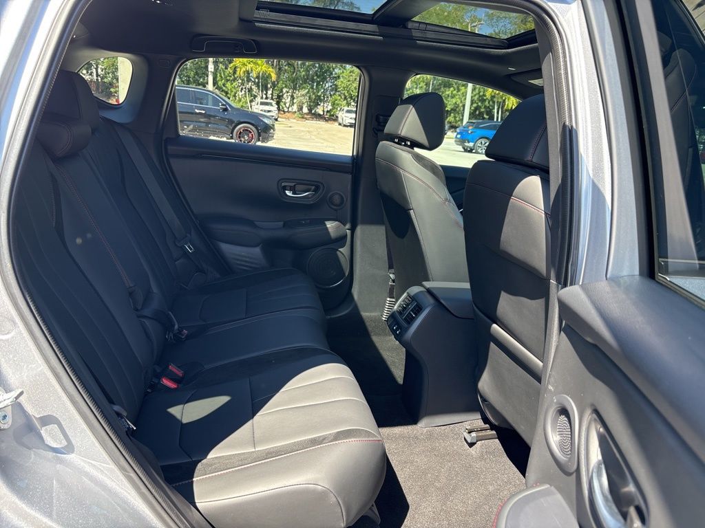 Thumbnail: 2025 Acura ADX - 19