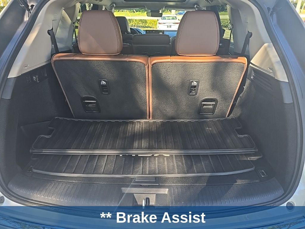 Thumbnail: 2023 Acura MDX - 10