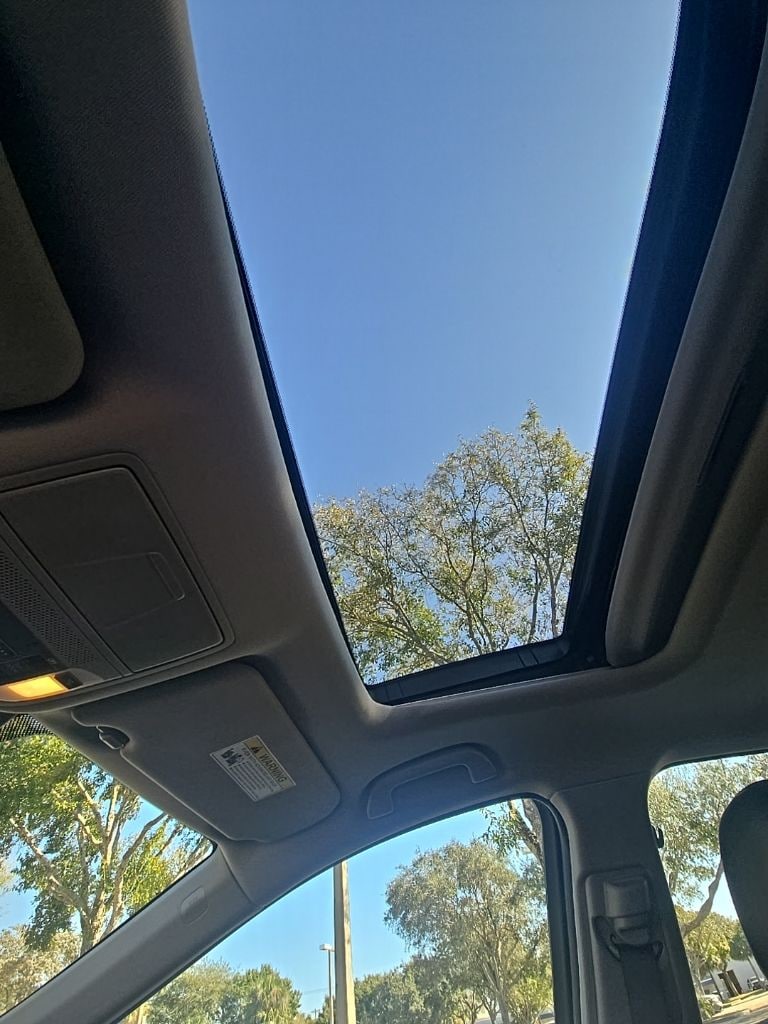 Thumbnail: 2019 Acura TLX - 25