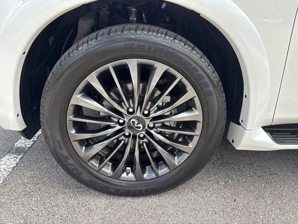Thumbnail: 2024 INFINITI QX80 - 9