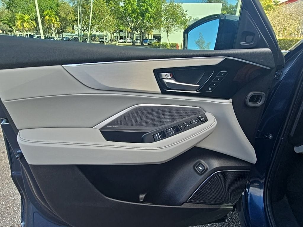 Thumbnail: 2025 Acura MDX - 14