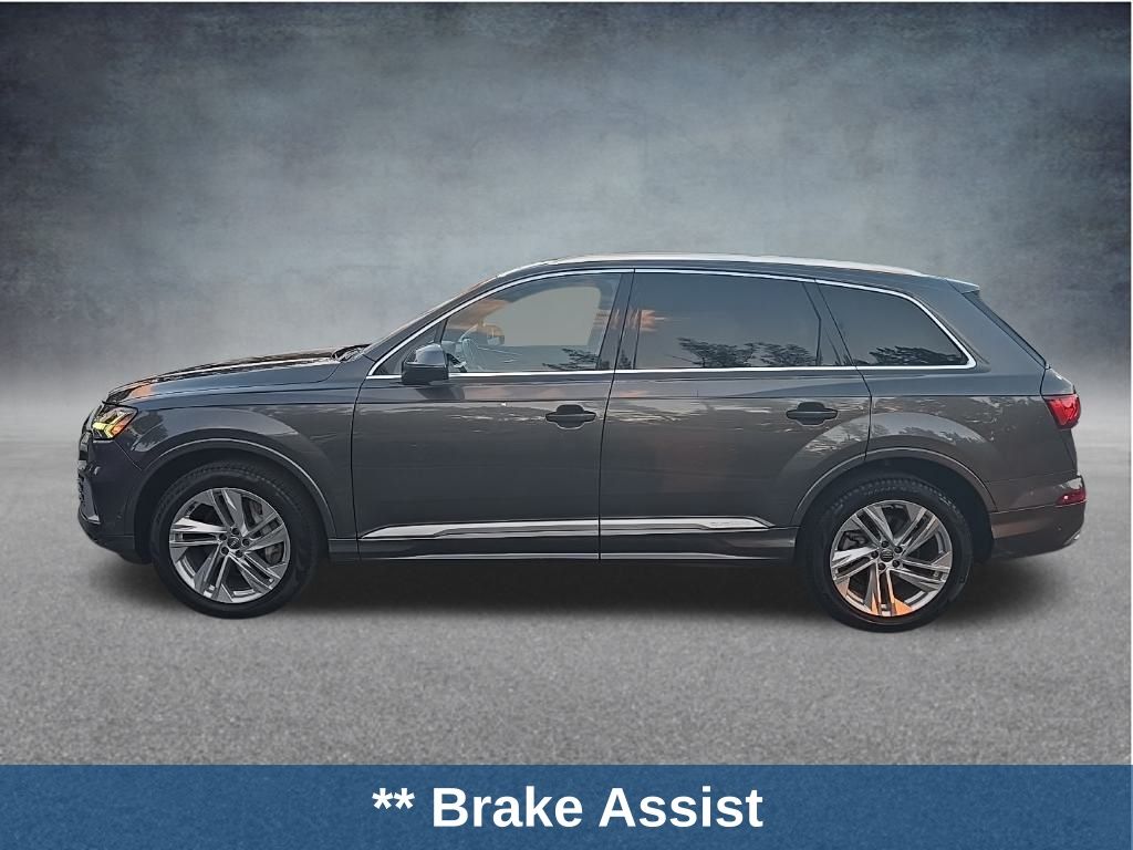 Thumbnail: 2021 Audi Q7 - 10