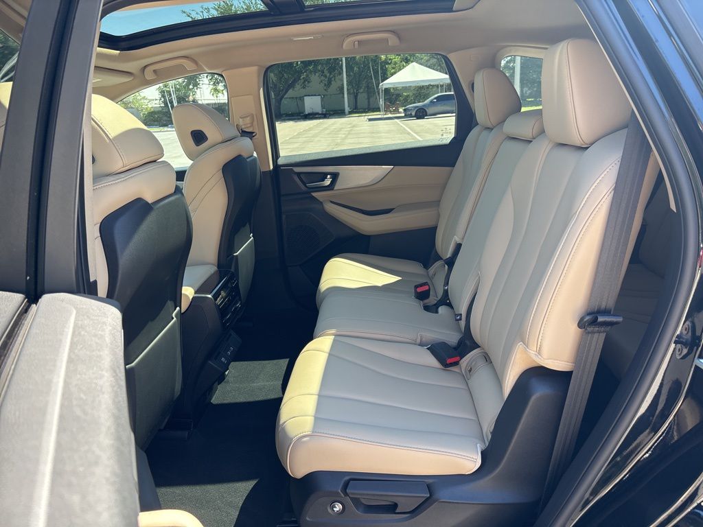 Thumbnail: 2023 Acura MDX - 23