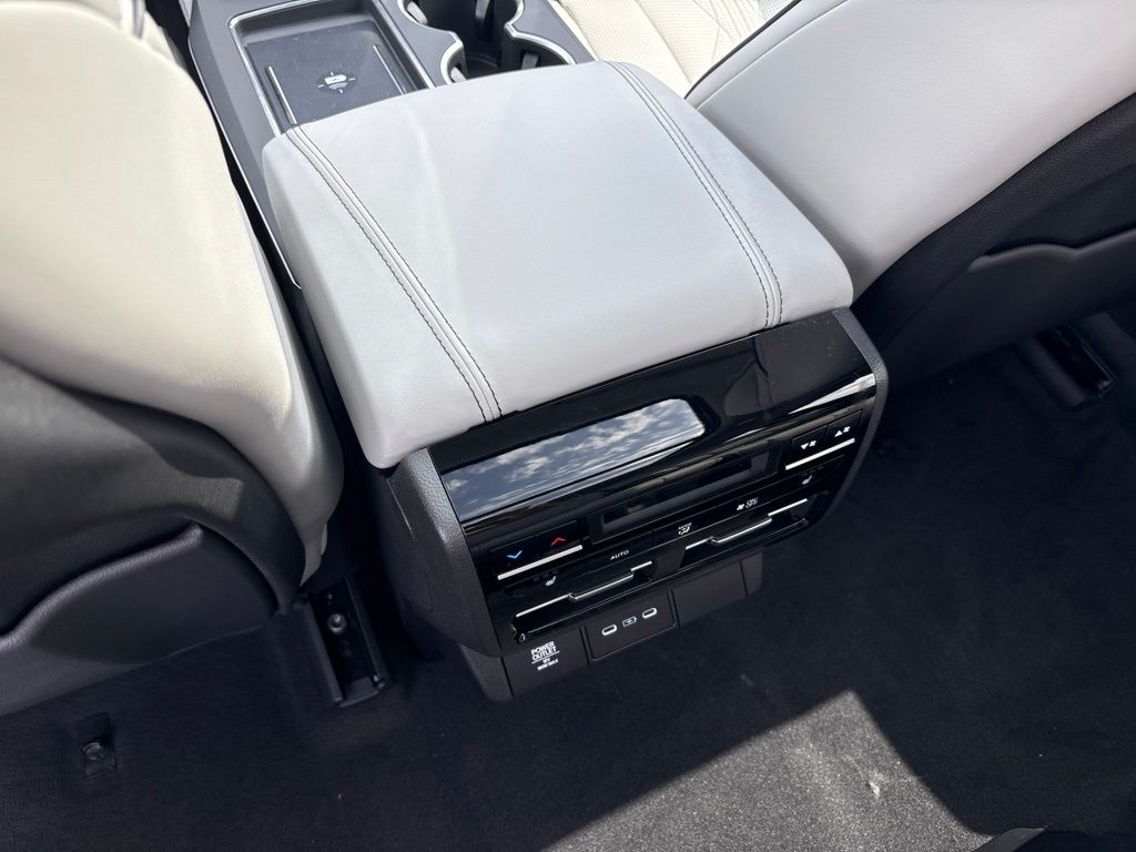 Thumbnail: 2026 Acura MDX - 23