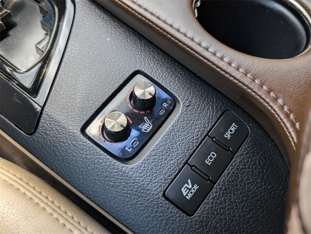Thumbnail: 2014 Toyota Avalon - 23
