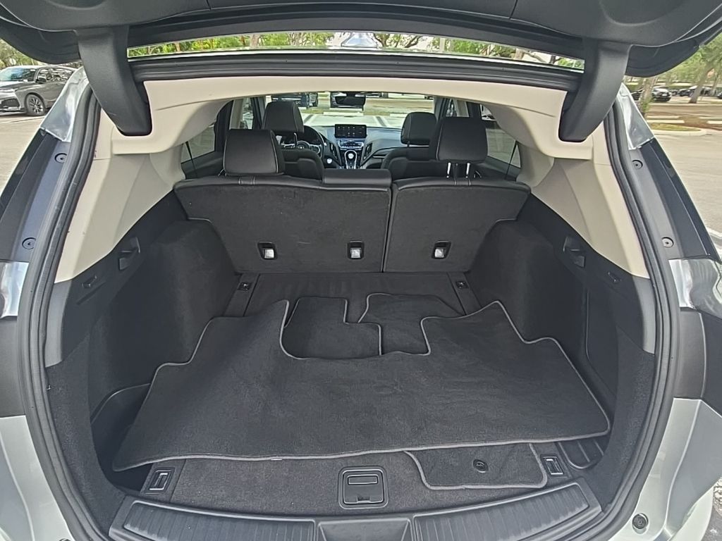 Thumbnail: 2025 Acura RDX - 33