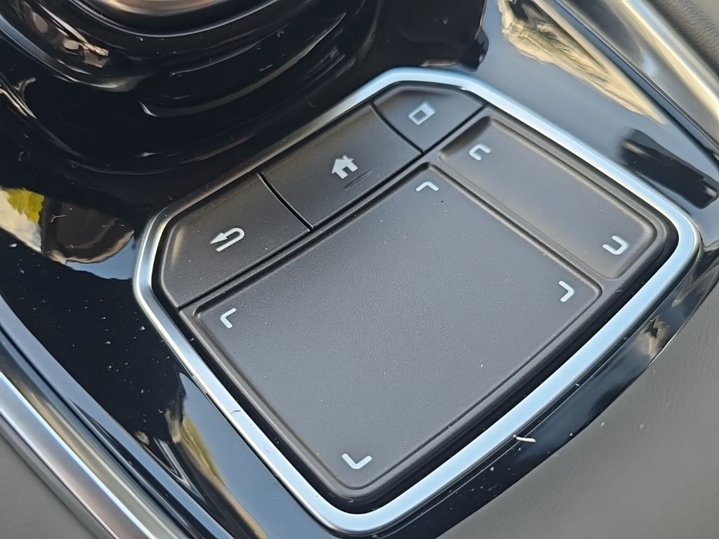 Thumbnail: 2026 Acura RDX - 21