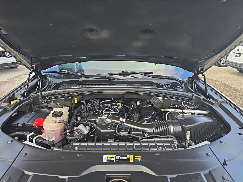 Thumbnail: 2023 Jeep Grand Cherokee - 28