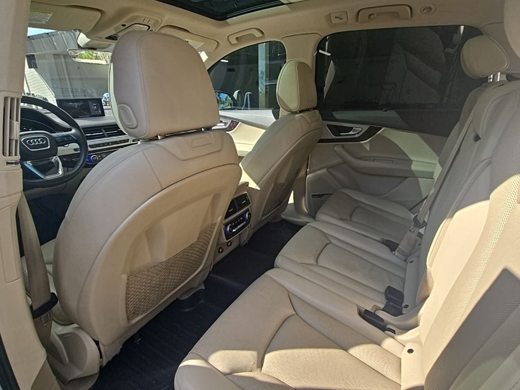 Thumbnail: 2019 Audi Q7 - 25