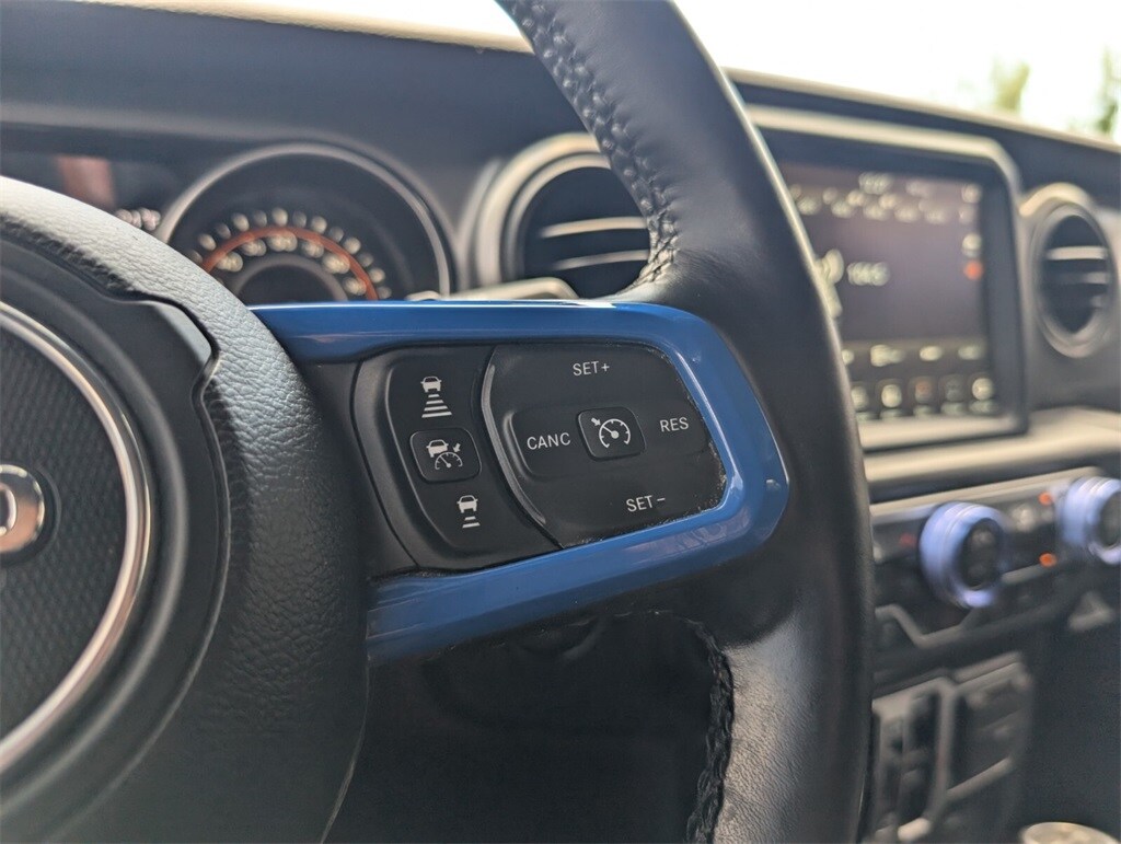 Thumbnail: 2021 Jeep Wrangler - 25