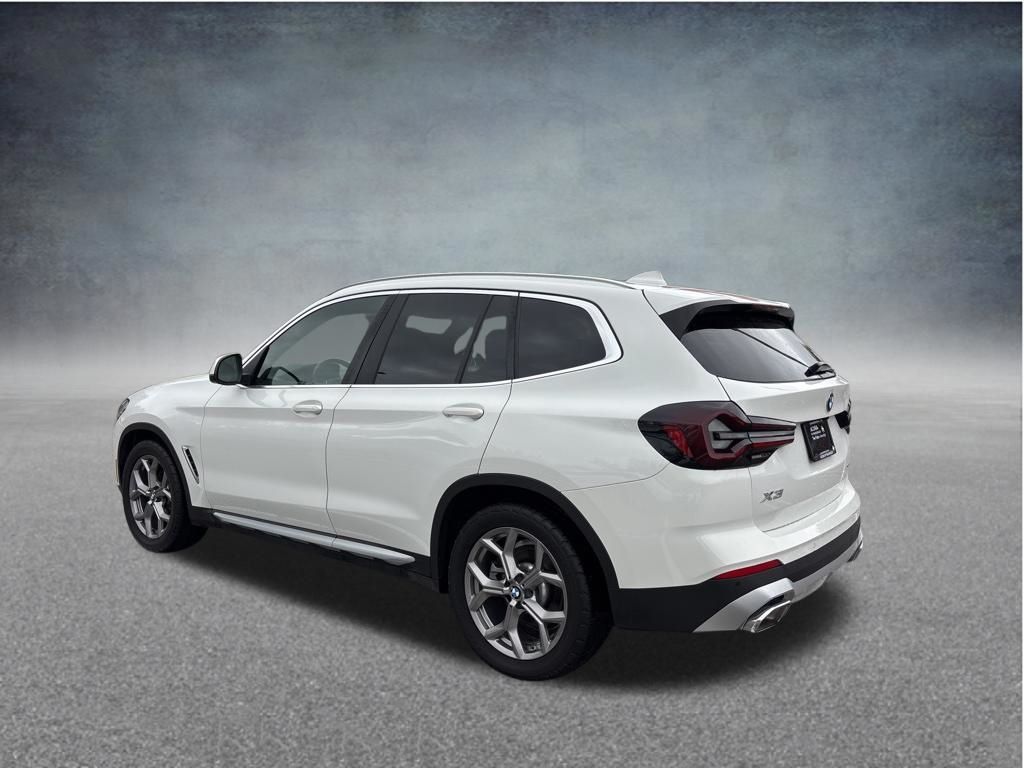 Thumbnail: 2022 BMW X3 - 8