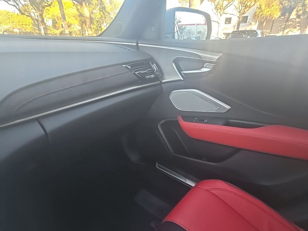 Thumbnail: 2026 Acura RDX - 25