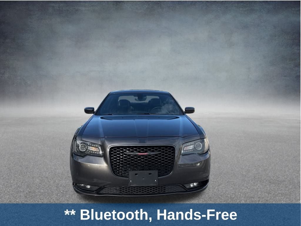 Thumbnail: 2023 Chrysler 300 - 9