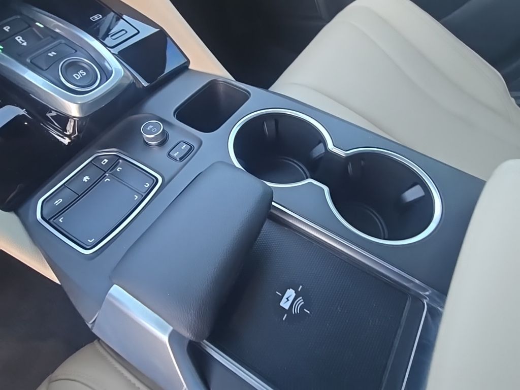 Thumbnail: 2023 Acura MDX - 31